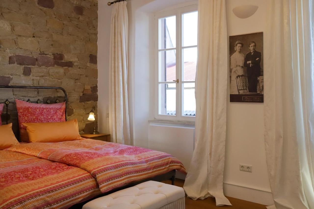 Boutique-Hotel Im Sternenhof グロースカールバッハ エクステリア 写真