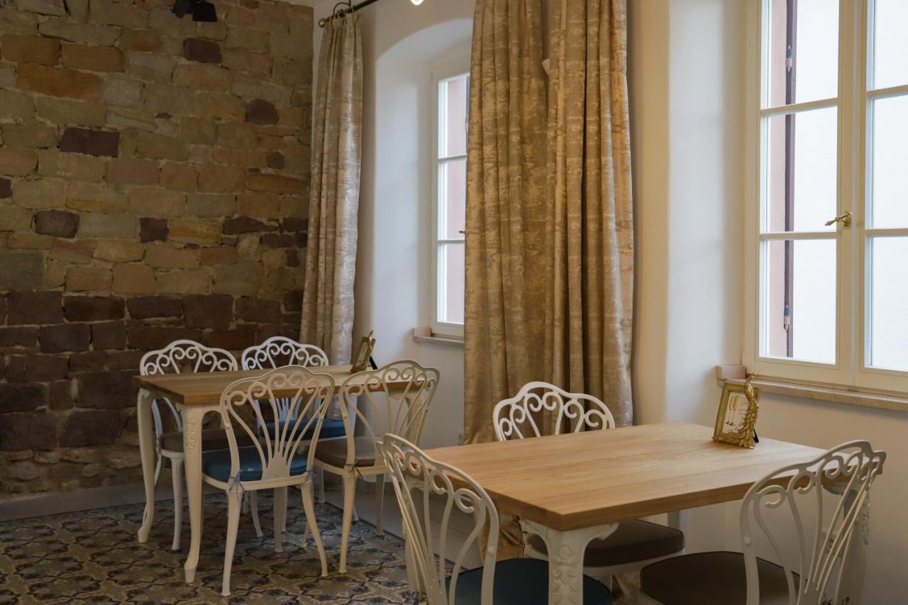 Boutique-Hotel Im Sternenhof グロースカールバッハ エクステリア 写真